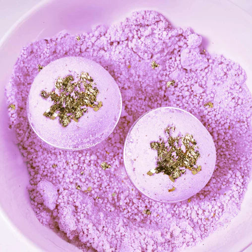 
                  
                    Creator Bath Bomb Kit
                  
                