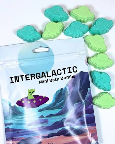 
                  
                    Splish Splash Mini Bath Bomb Baggies
                  
                